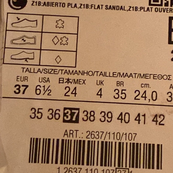 NWT. Zara Sandy Brown Studded Flat Suede Sandals. Size 6,5. - Picture 8 of 10